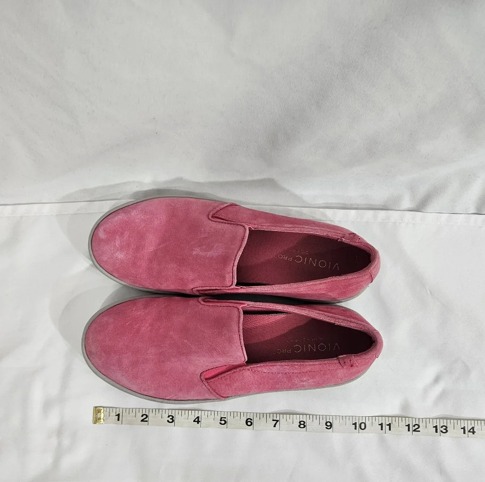 Vionic Pro Mahoney Avery Pink Slip On Suede Shoes Womens Size 9